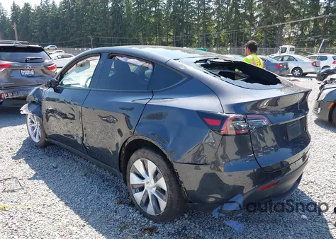 2024 Tesla Model Y Long Range Dual Motor All-Wheel Drive из США, поврежденный, VIN 7SAYGDEE2RF075343